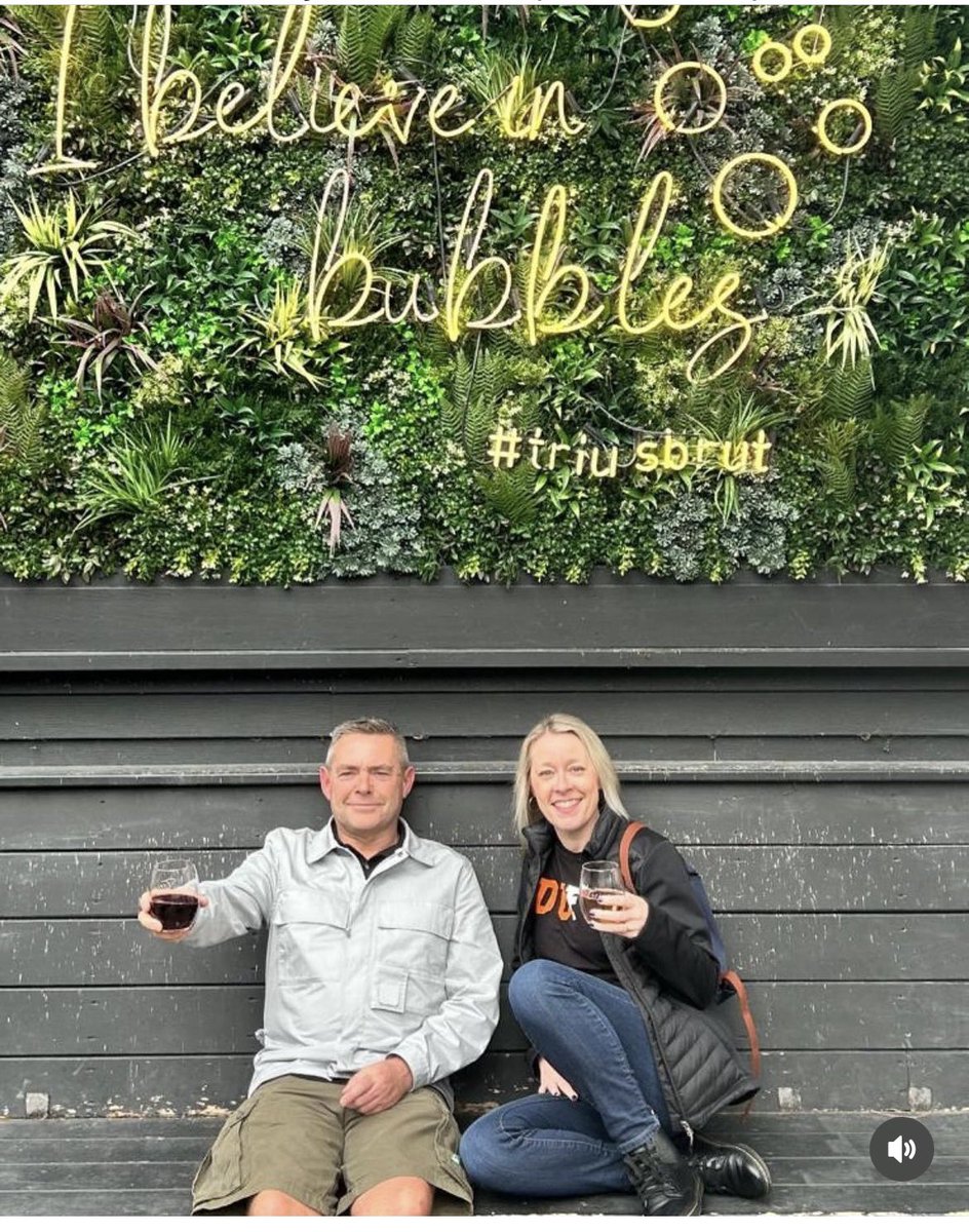 yeamang's tweet photo. Happiest of birthdays to my fav drinking buddy @GordonH60559090 Cheers 🍷 https://t.co/DEQTRLK1Xp