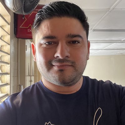 lui_9's tweet photo. #NuevaFotoDePerfil https://t.co/frGcJQULzZ