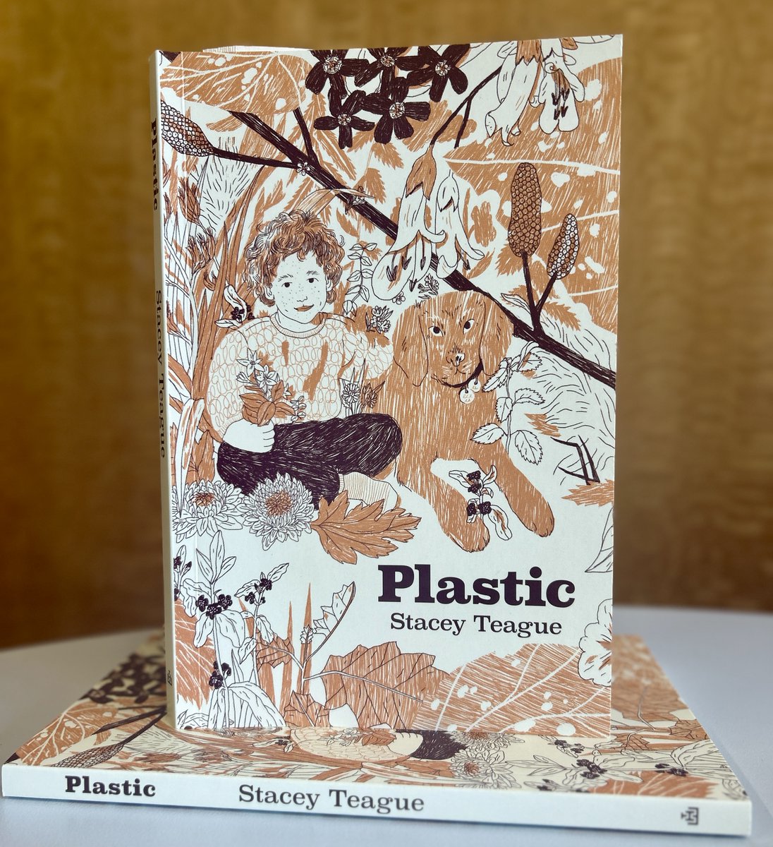 😍Advance copies of <a href="/staceteague/">liminal stace</a>'s first poetry collection, PLASTIC, are in the house. Out in March! teherengawakapress.co.nz/plastic/