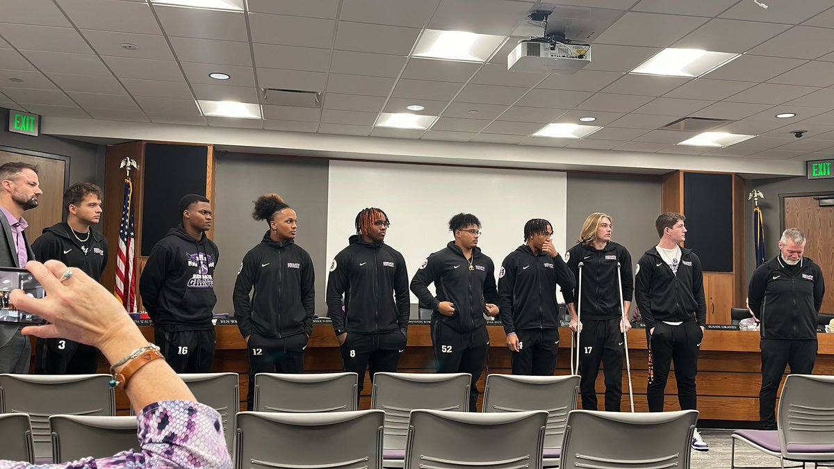 Ben Davis Giants (@giantathletics) on Twitter photo A HUGE shoutout to <a href="/sportsatchc/">Chapel Hill Athletics</a> AT Logan Armstrong, <a href="/BenDavisHS/">Ben Davis High School</a> JROTC Rifle team, <a href="/BenDavisFB/">Ben Davis Football</a>, and <a href="/CoachVanderbush/">Kevin Vanderbush</a> for being recognized at tonight’s <a href="/WayneTwpSchools/">We Are Wayne</a> School Board Meeting!!! #WeAreGiants A HUGE shoutout to <a href="/sportsatchc/">Chapel Hill Athletics</a> AT Logan Armstrong, <a href="/BenDavisHS/">Ben Davis High School</a> JROTC Rifle team, <a href="/BenDavisFB/">Ben Davis Football</a>, and <a href="/CoachVanderbush/">Kevin Vanderbush</a> for being recognized at tonight’s <a href="/WayneTwpSchools/">We Are Wayne</a> School Board Meeting!!! #WeAreGiants