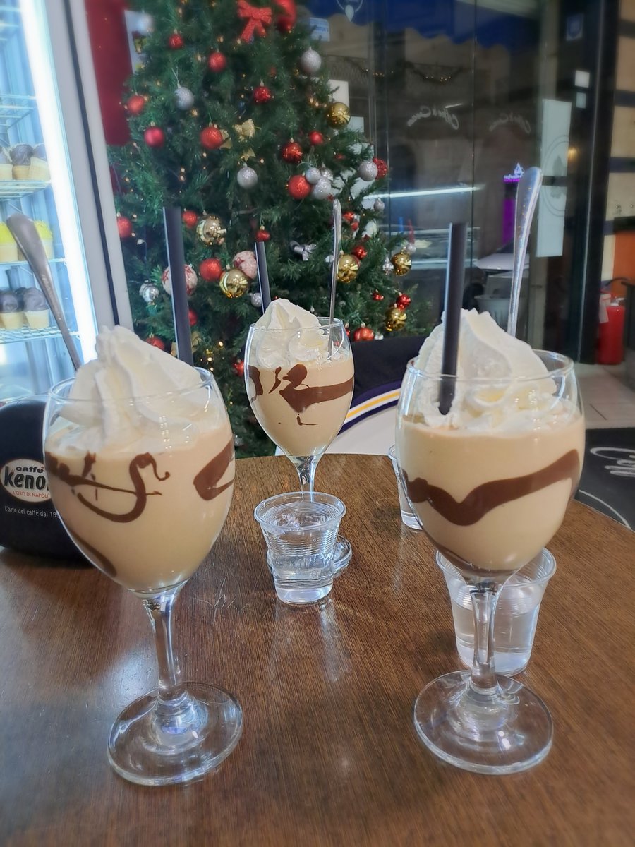 'Shaken Coffee with Saronno Amaretto and Nutella', yum yum... 🎄☕🤤 #rickwesley #richkids #bar #shakencoffee #amarettodisaronno #nutella #apulia #relax #xmas2023 #christmas2023
