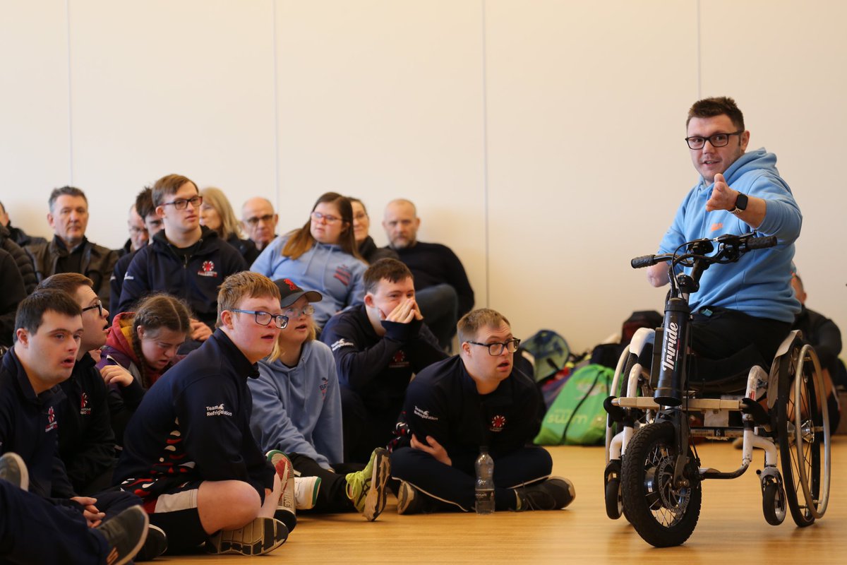 DownSyndromeSwimmingGB tweet media