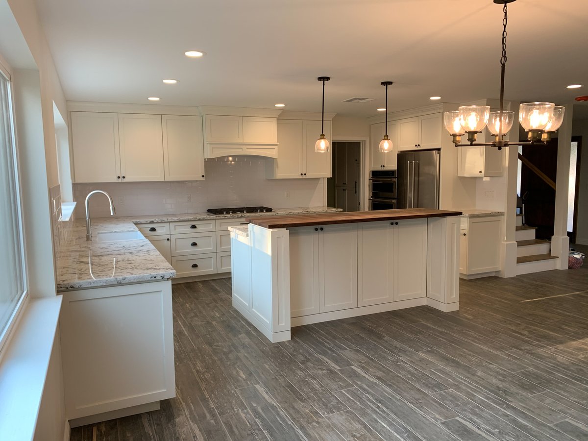 hcipros's tweet photo. Finished construction on our Rio Linda Farm House.  It came out absolutely beautiful.  A wonderful home for a new family. #designbuild #generalcontractor #customhome https://t.co/vJoZFylSUg
