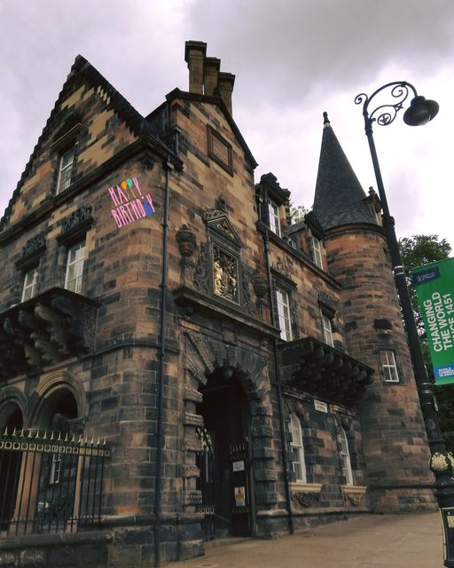 mex_scot's tweet photo. On Saturday, we celebrated the Happy 573th anniversary of the second-oldest university in Scotland!
Do you know a Mexican who also studies at @uofglasgow?
#worldchangers
#peoplemakeglasgow #Studying #Glasgow #Mexico #UnicornandLion #Scotland #University #StudyScotland https://t.co/SNoKkbKQQ6