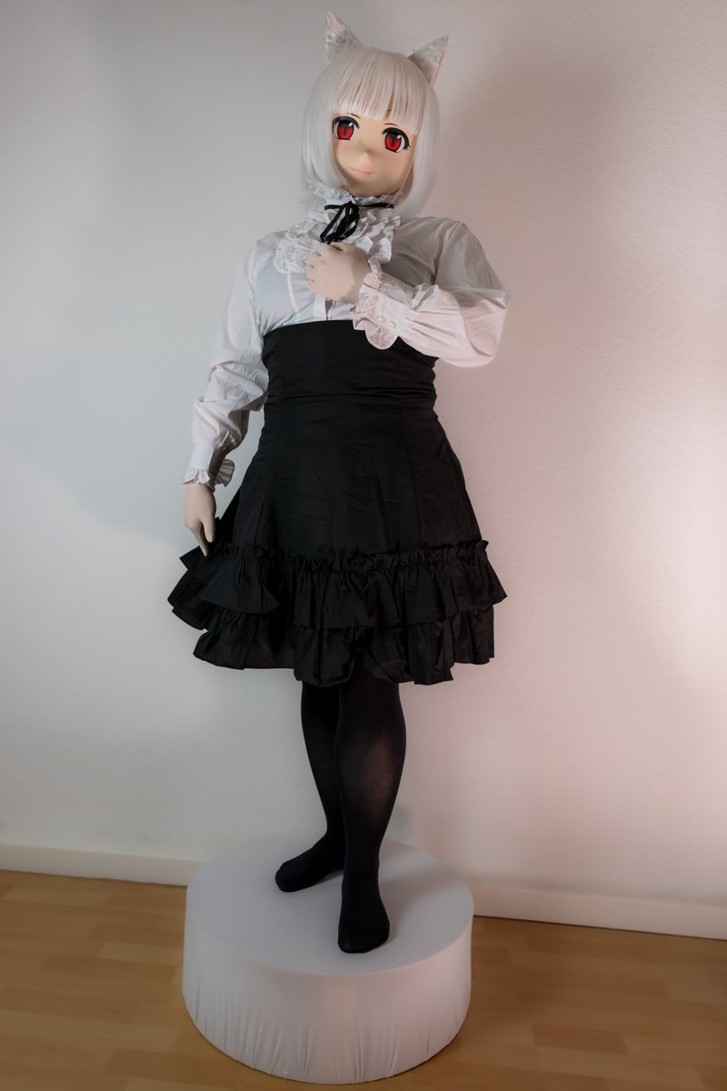 There was a numberless podest standing in the middle of the room and I just had to step on it.

📸<a href="/arymiah/">Ary</a>
🛠️<a href="/kiguFTW/">AnniKigu</a>

#kigurumi #着ぐるみ