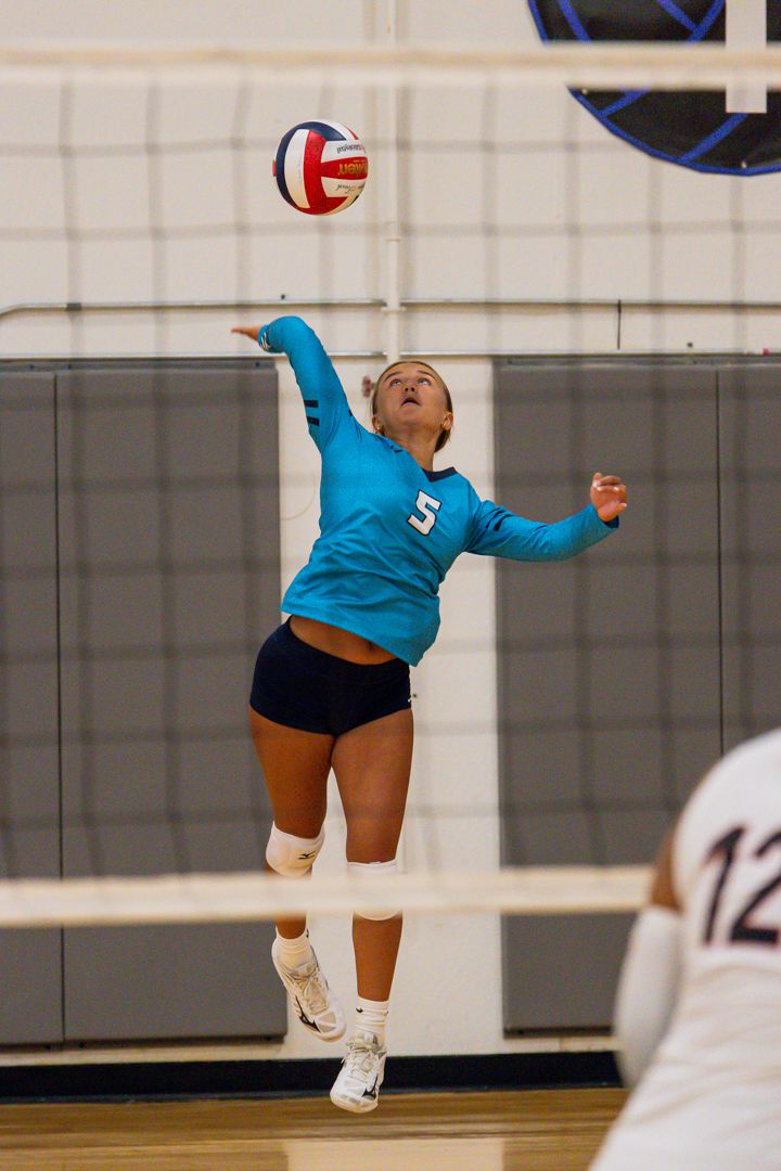 GreatLakesVB's tweet photo. The WCPL 1st weekend has finished and man was it fun to watch.
#glrvb #greatlakesregionvolleyball #windycitypowerleague #wcpl https://t.co/0qwORF4D2G