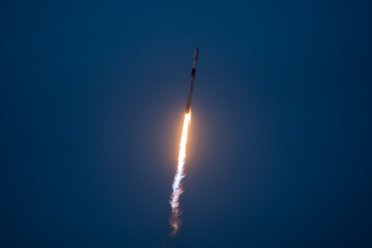 SLDelta45's tweet photo. Launch #2 successfully launches with #Falcon9 Starlink 6-35! π
Do you have a launch you're looking forward to this year? π§
@SpaceForceDoD | @USSF_SSC | @gospaceforce
#Starlink #Launch #SpaceCoast https://t.co/5RLs8UAJMT