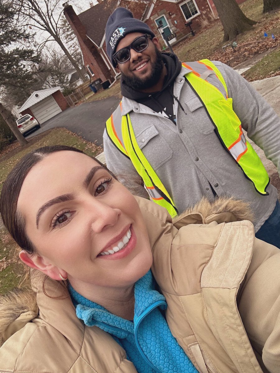 Kristina Rodriguez (@fiberkris) on Twitter photo Feet on the street with <a href="/MaeshackTim/">Tim Maeshack</a>
Planting seeds in this Pre Green!
<a href="/MikeSBurgess_/">Michael</a> <a href="/keroninc/">Keron Incarnato</a> <a href="/kuhn3/">Kevin Kuhn</a> <a href="/OHPAunstOHPAble/">#unstOHPAble</a> Feet on the street with <a href="/MaeshackTim/">Tim Maeshack</a>
Planting seeds in this Pre Green!
<a href="/MikeSBurgess_/">Michael</a> <a href="/keroninc/">Keron Incarnato</a> <a href="/kuhn3/">Kevin Kuhn</a> <a href="/OHPAunstOHPAble/">#unstOHPAble</a>