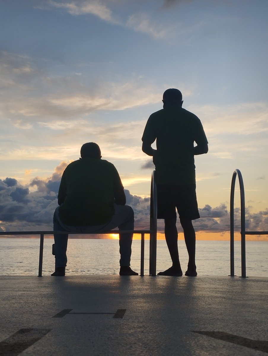 alirasheedahmed's tweet photo. Competition is fine, but the unique beauty of the Maldives can't be experienced in any other archipelago.
🏝️ 🌞 🌙
#VisitMaldives #ExploreMaldives #SunnySideOfLife https://t.co/Sa1JD5GI4x