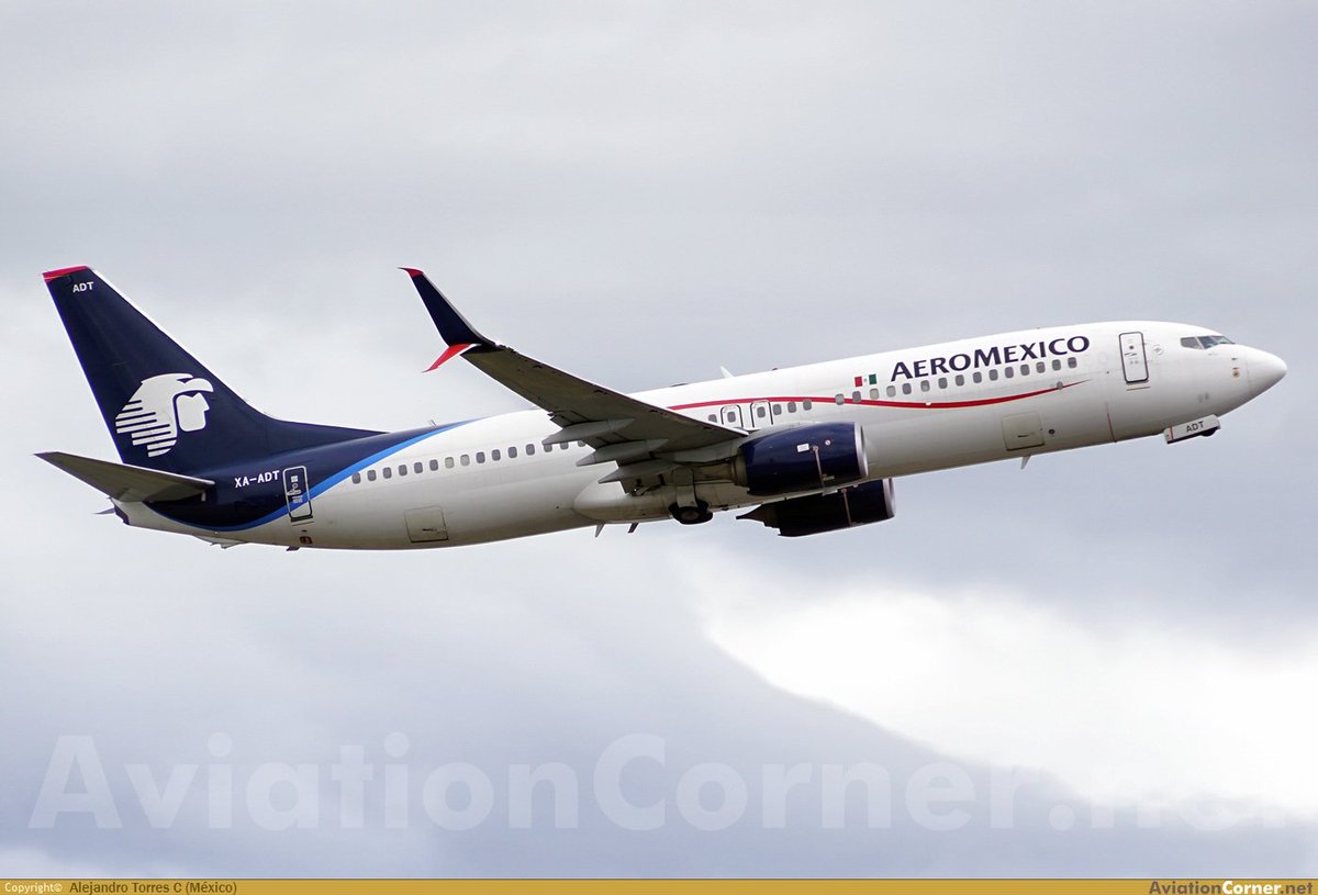 AviationCorner.net - Boeing 737-852 aviationcorner.net/show_photo.asp… vía @aviationcorner #Boeing #B737 #AeroMexico #aviationphography #AvGeek