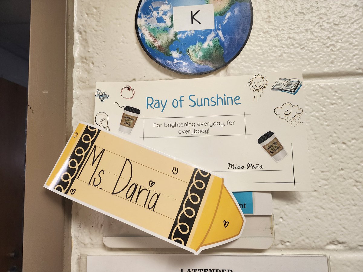 MsP_Teaches1's tweet photo. Spreading kindness like confetti throughout January @FHGES https://t.co/79vrVtMyB2