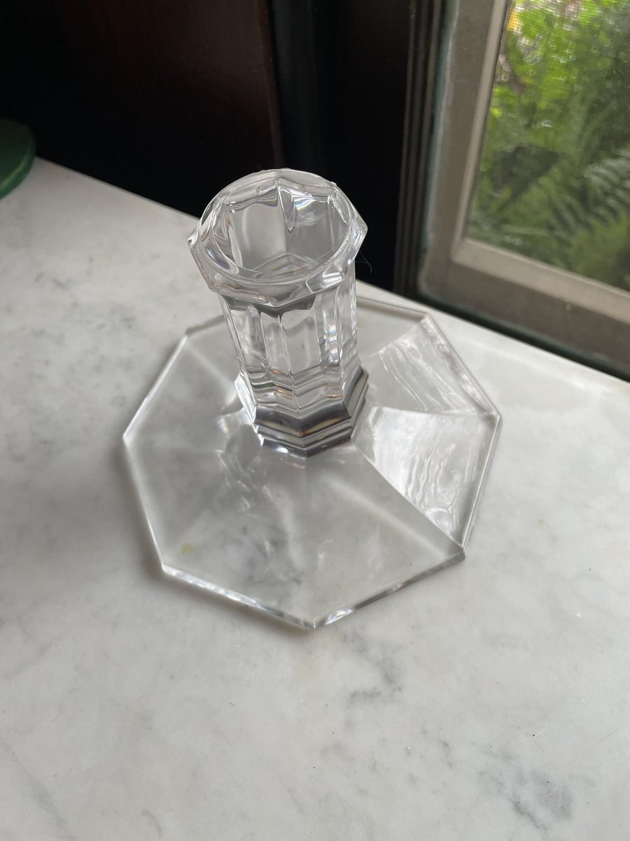 Eugenie Bondurant (@eugbondurant) on Twitter photo So sad. Tiffany wedding gift cake plate, top popped off the stand for no reason. Tiffany can’t repair it. Disappointed <a href="/TiffanyAndCo/">Tiffany & Co.</a> So sad. Tiffany wedding gift cake plate, top popped off the stand for no reason. Tiffany can’t repair it. Disappointed <a href="/TiffanyAndCo/">Tiffany & Co.</a>