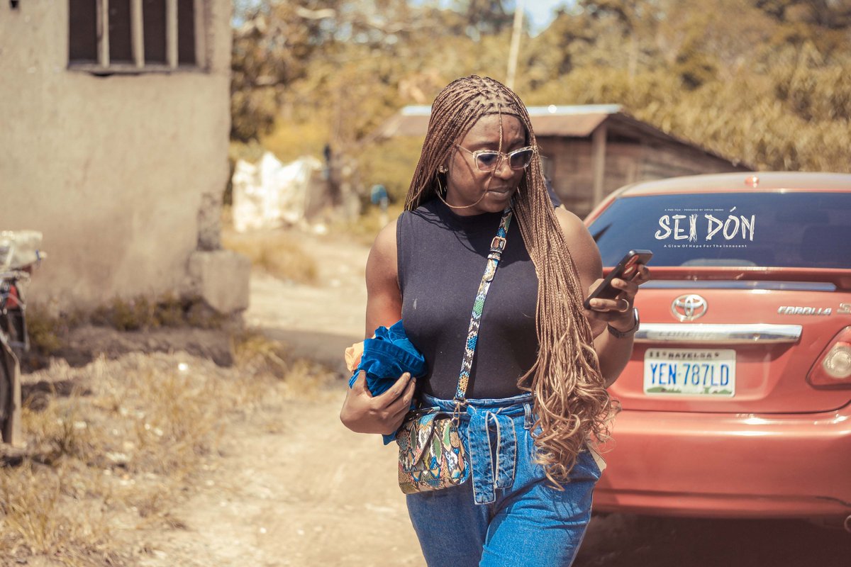 PMDthevision's tweet photo. Introducing the biggest health-based movie series….  SEI-DÓN. 
#seidón
#seidónthemovie
#healthcarerevolution
#jaundicemovie
Featuring:
@joydjoyous
@temearanka
@denwuka 
@OboroVirtue 
Crew:
* Producer: @OboroVirtue 
* Director: @PMDAxedit 
* Cinematographer: @prosper_arhawho https://t.co/UnmVUByijm