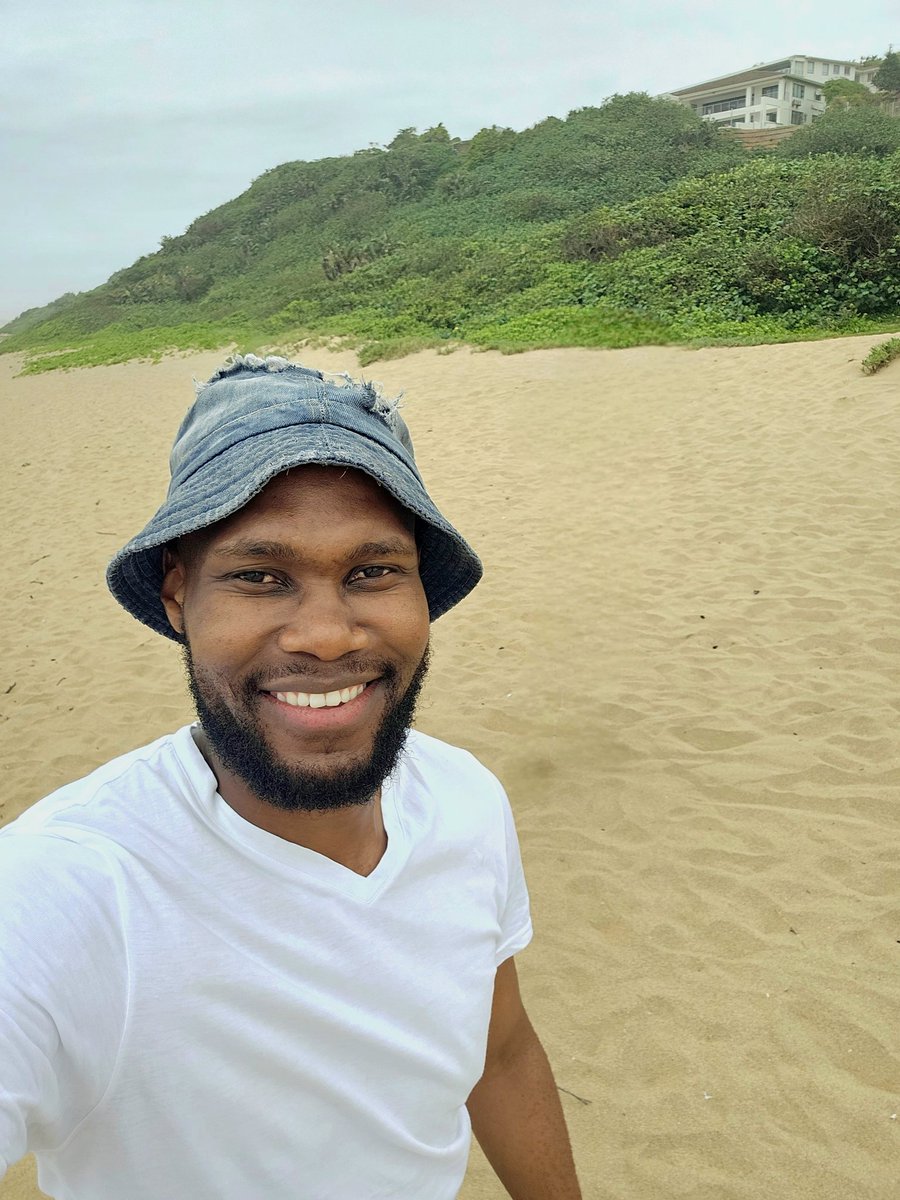 maphara03's tweet photo. 😁🏖️ https://t.co/5x4gSayPrq