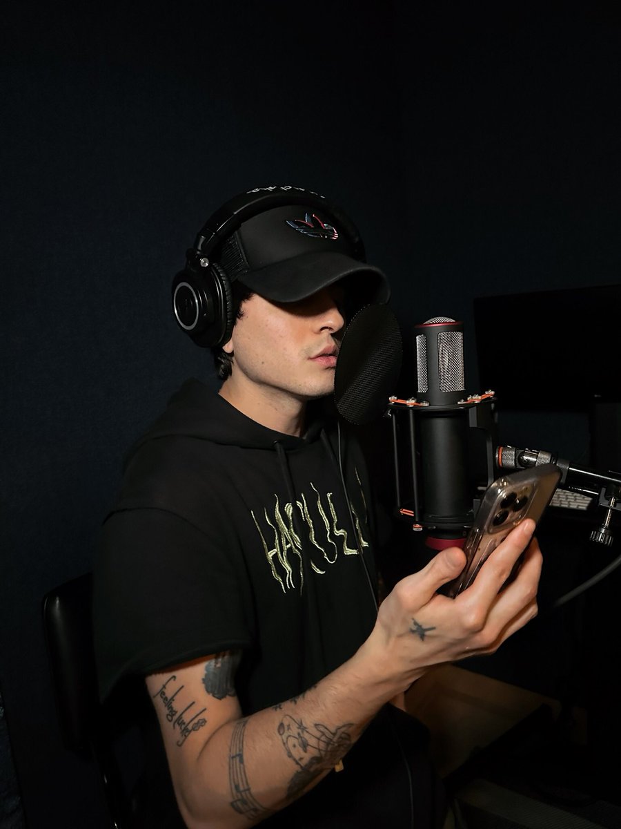 christophervele's tweet image. Empezando el 2024 como se debe🔥🎶 se vienen muchas cosas😁