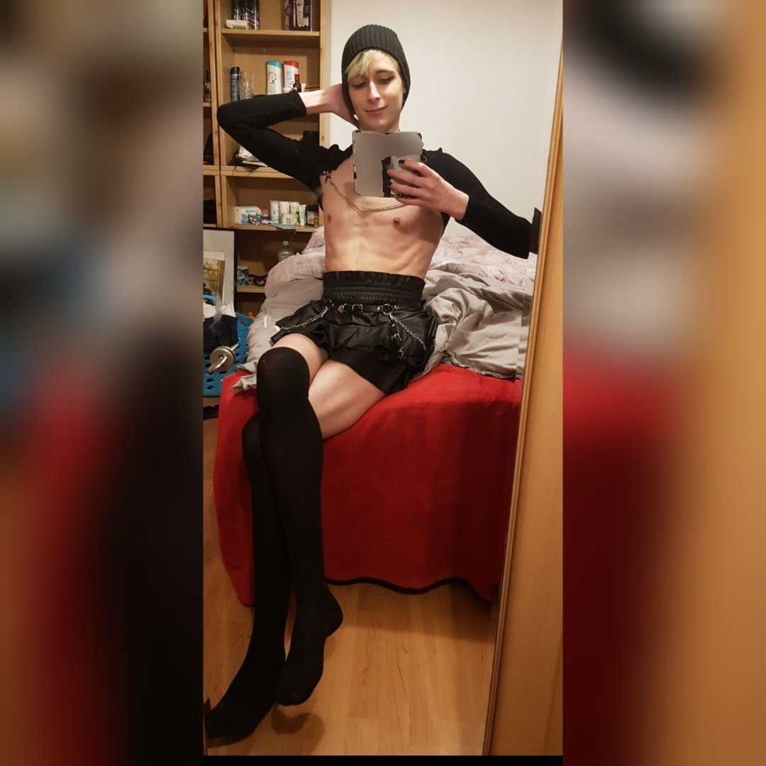 Relle_Chan_FB's tweet photo. Don't repost or i will appear in your bedroom tonight ๐๐ค๐ค๐
#Femboy #sissy #chastity #sissyslut #sissylove #goth #gothgirl #gothboi #thighhighs #trap #gay #sissylife https://t.co/FdpIoNvGcV