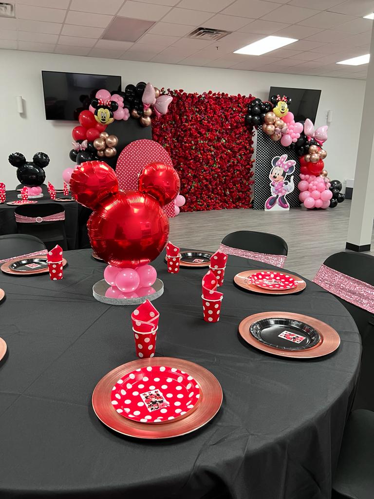 UNQ_EventSpace's tweet photo. Step into the magical world of Disney with our Minnie-inspired event setup! 🎀✨ Perfect for birthdays or any whimsical celebration, our Unique Event Space has been transformed into a polka-dotted paradise. 

#MinnieMouseParty #UniqueEventSpace #PolkaDotFun #DisneyTheme https://t.co/nzO89OyhHS