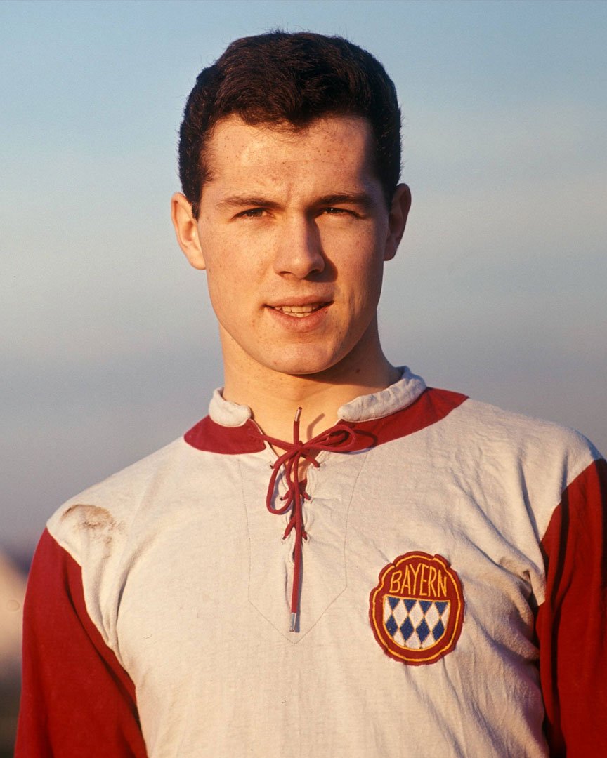 FCBayernEN's tweet photo. The Kaiser ❤️ https://t.co/XMMGZOQN5r