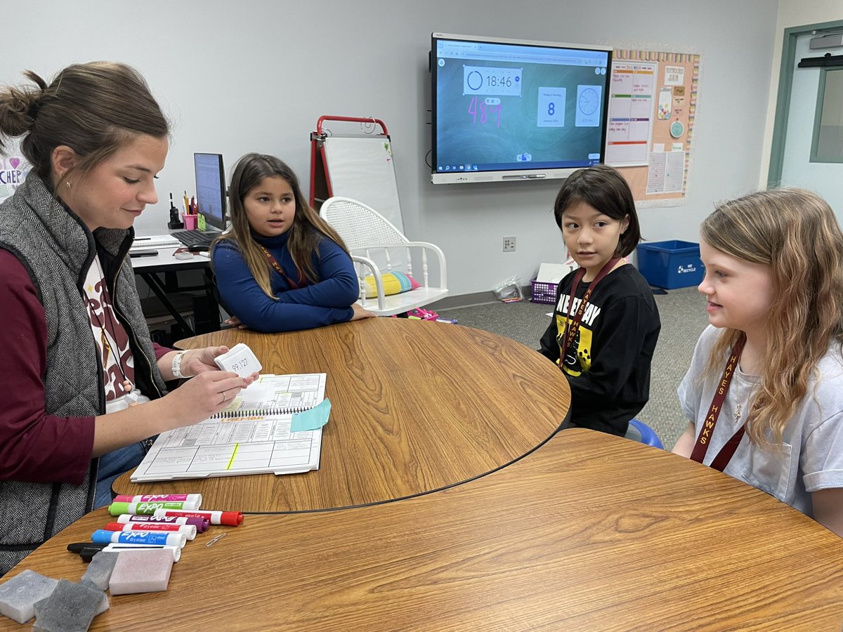 Guajardo_JHE's tweet image. Great small group instruction with the progressions structure is happening at JHE. I loved how @MrsViard opened up her small group lesson with number ID cards. She used different card ranges for each group to help get students ready to learn! #hayeshawks @katyisd_ELEMCI