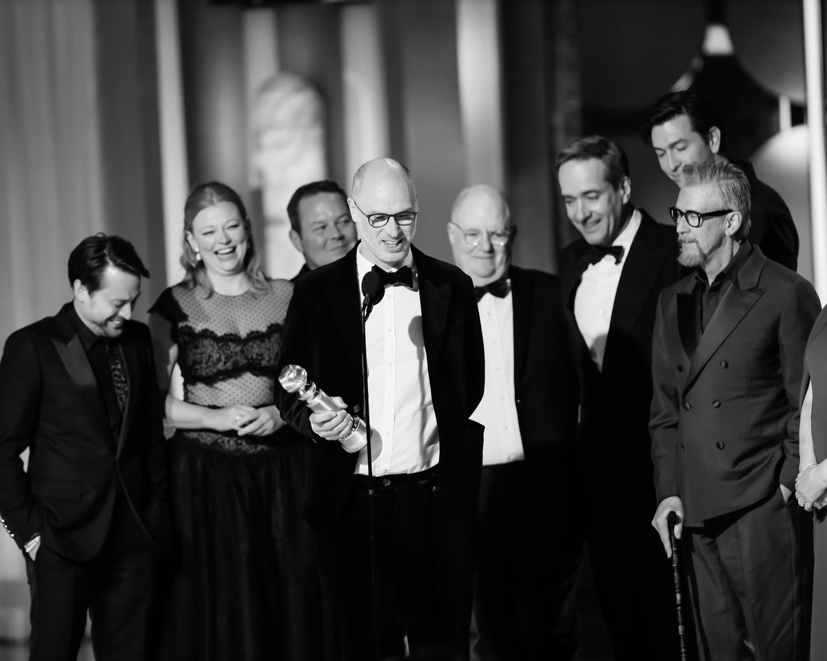 Quite the SUCCESSful night for the cast of Succession! #GoldenGlobes