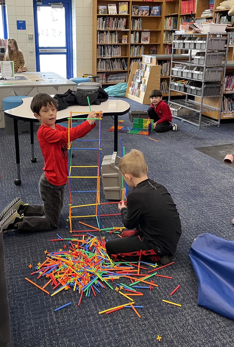 TASDMediaMakers's tweet photo. GR1 rocked our PBIS expectations in the Imagination Station today! ⁦@west_elem⁩ https://t.co/O6F4aHeB26
