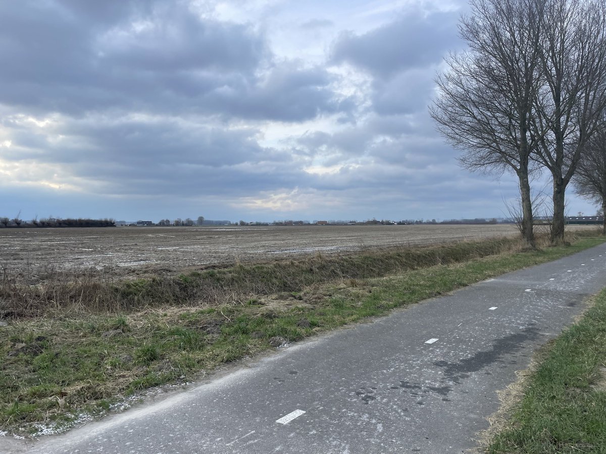 RuthMayorcas's tweet photo. @Chris_Boardman #cycled today in -7 from Ghent to Breskens, made possible cos of continuous safe #cyclespace. No potholes, no puddles, and gritted where necessary. Possible to ride continuously from village to village, city to city #Belgiumcycling. And school streets everywhere. https://t.co/6bIMYy9eDJ