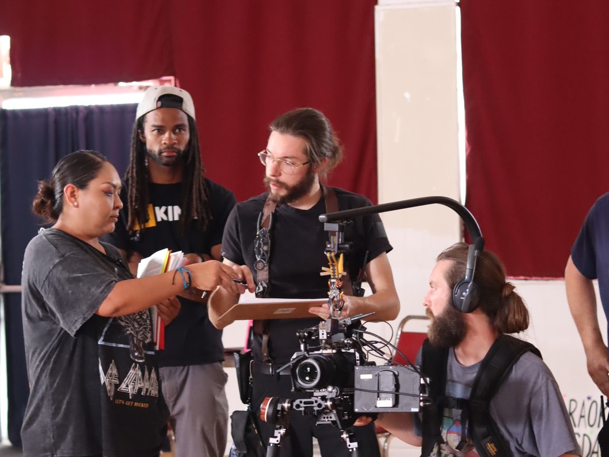 Post1776Sitcom's tweet image. 🎥 MEET CAST AND CREW 🎥
Meet Issac Frame! Picture this: the Swiss Army Knife of creativity – that's Issac! Issac switched from Gaffer to Editor extraordinaire. If multitasking were an Olympic sport, Issac would snag the gold medal without breaking a sweat!

#NMFilmcrew