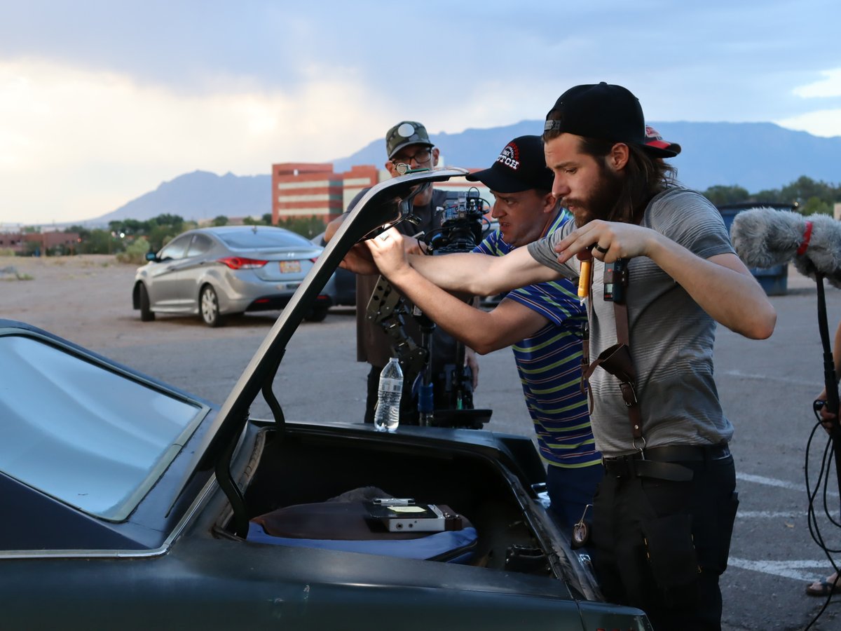 Post1776Sitcom's tweet image. 🎥 MEET CAST AND CREW 🎥
Meet Issac Frame! Picture this: the Swiss Army Knife of creativity – that's Issac! Issac switched from Gaffer to Editor extraordinaire. If multitasking were an Olympic sport, Issac would snag the gold medal without breaking a sweat!

#NMFilmcrew