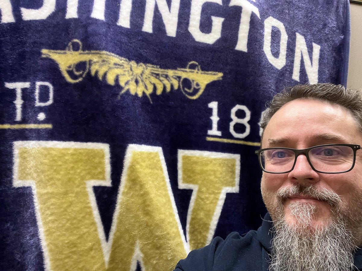 Delivery Express Logistics tweet media