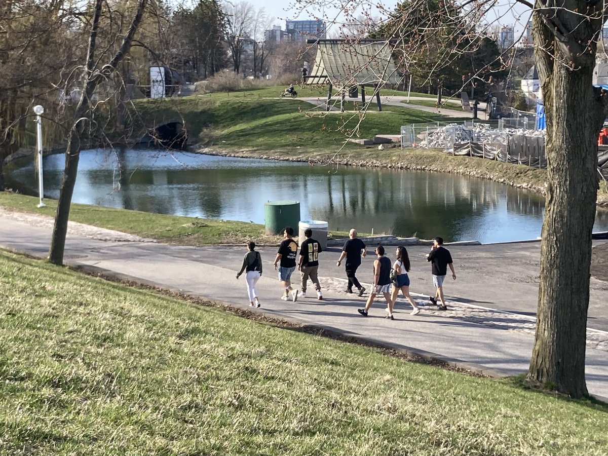 g_meslin's tweet photo. Ontario Place West Island, just last spring. Beautiful, despite years of disinvestment. Used, despite consistently being talked down by the Provincial government.
Access to this place has now been closed off, and if plans proceed, almost all of it awaits demolition. https://t.co/CSLkCqAbya