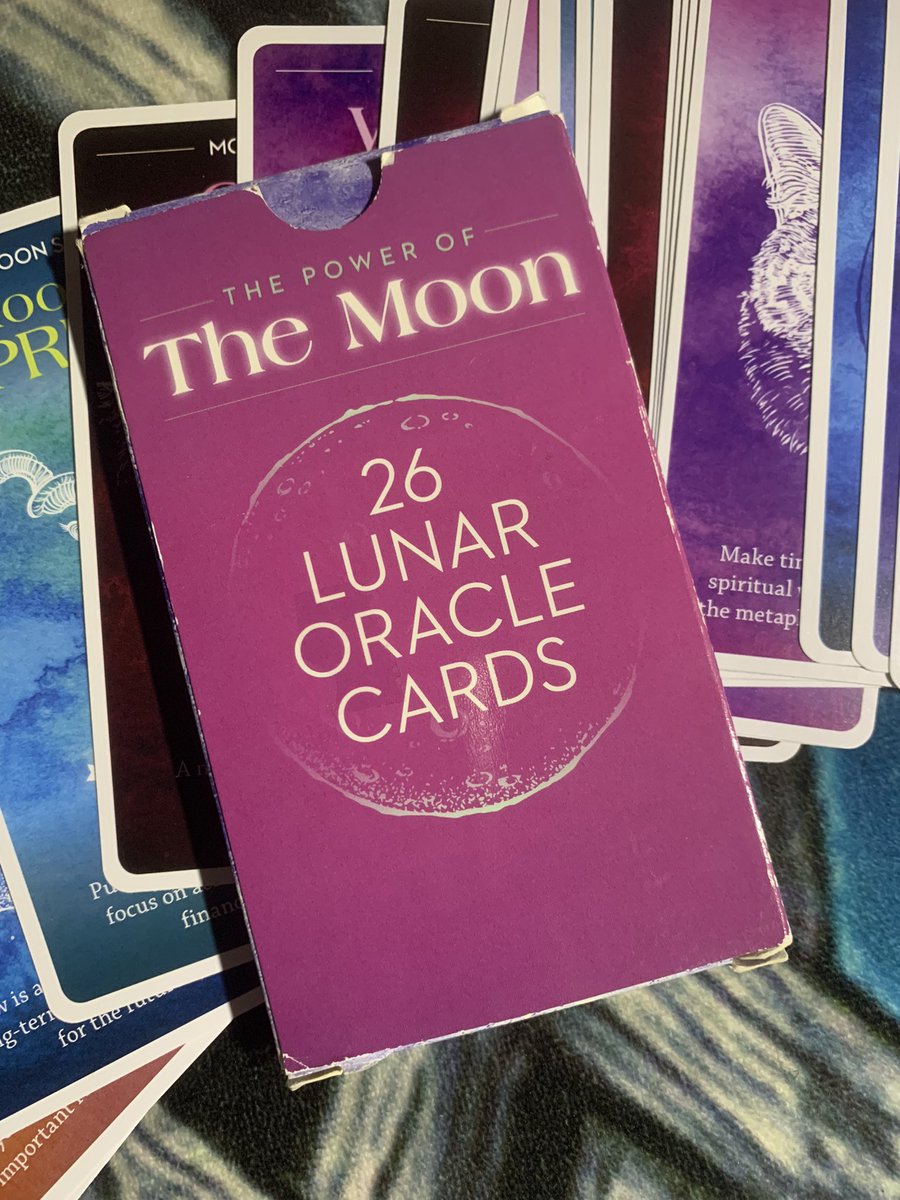 Free card pull🔮 ✨ what Message does the universe have for you today?, if you want a card pulled for you just comment with an emoji, RT,Must be Following ✨#onecardpull #freereading #TarotReading #freecardpull
