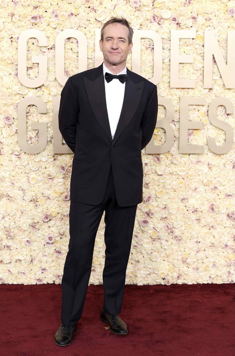Guapazos's tweet image. #GoldenGlobes2024 #MatthewMacfadyen