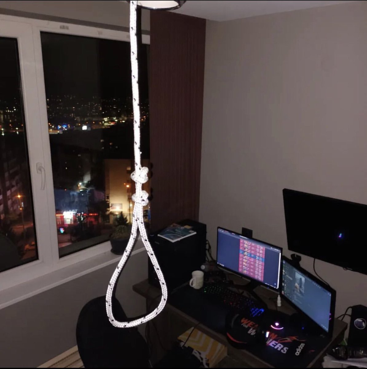 Played 1 map of scrim in 2 hours