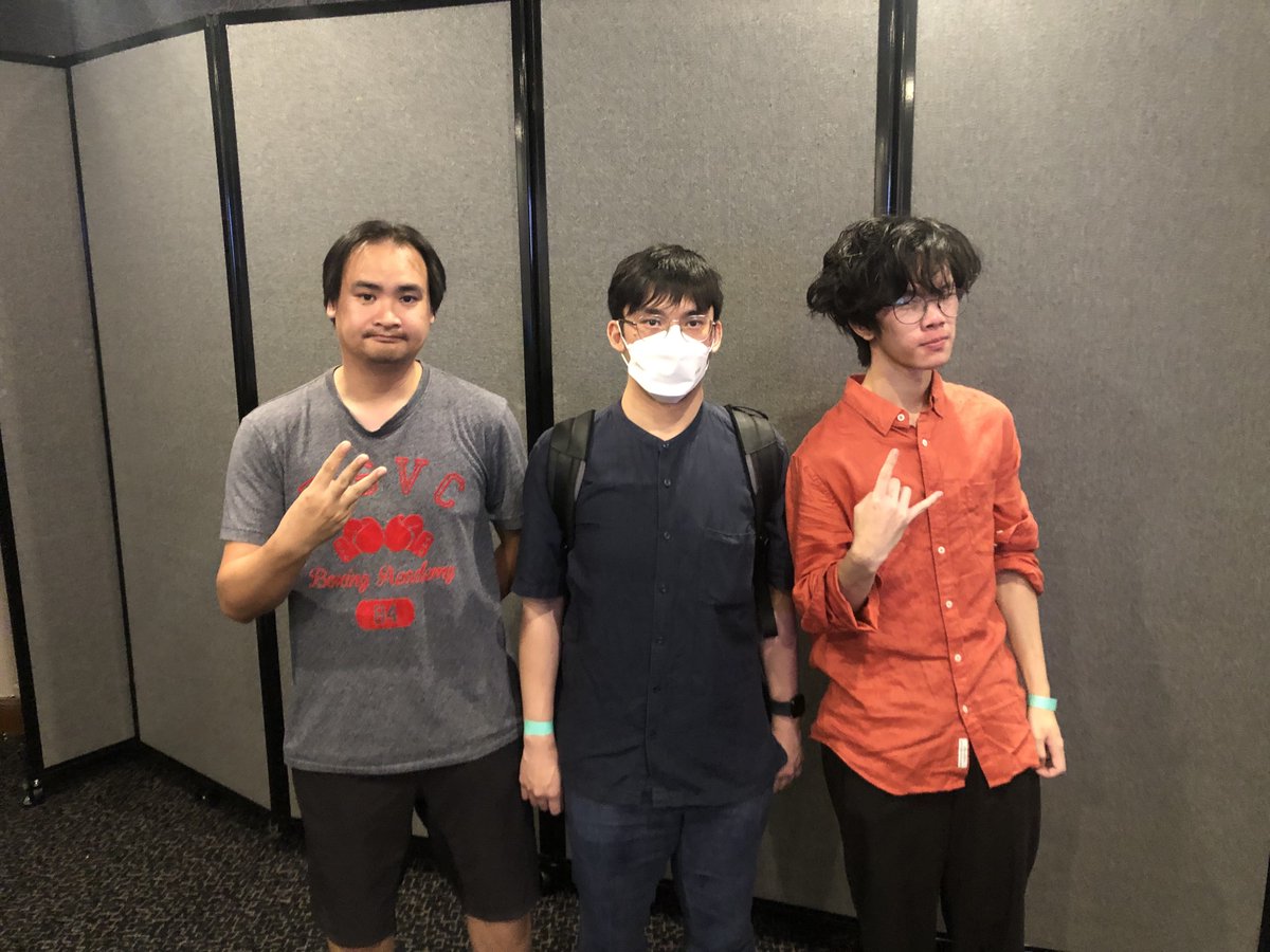 ozhadou's tweet photo. #YSB91 KOFXV Top 3
1st. Lumidyne
2nd. Mildsome
3rd. DaV-GoD https://t.co/mBUt0xHXQe