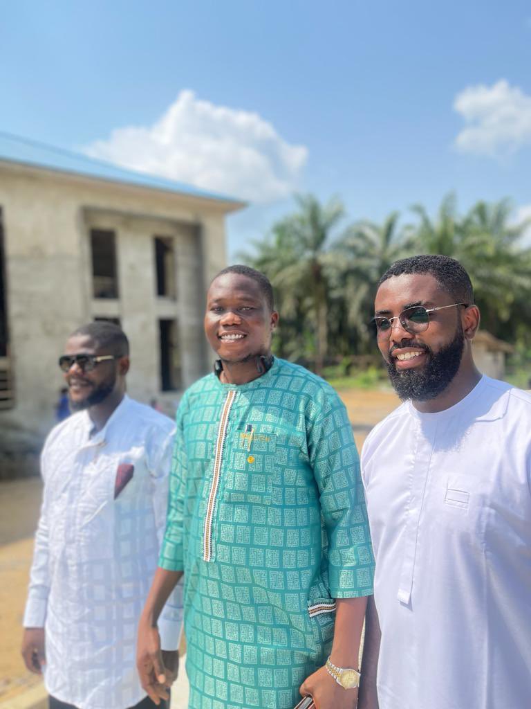 AmbMadock's tweet photo. Thanksgiving is a must. I joined the latest Medical Laboratory Scientist, Oyel Ramedia in thanking God at the Live Prophetic Christ Ministry for All Nations, Kolo Town. 
He conquered despite all the setbacks during his training! https://t.co/Ht3LLAwVTT