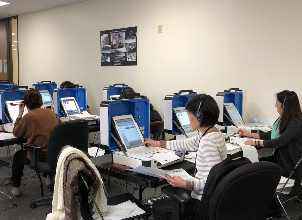 HarrisVotes's tweet photo. Countdown to the March Primary Elections: HCCO's Elections Department is hard at work proofing the 2024 Primary Ballots in English to Spanish, Vietnamese, and Chinese! 🗳️ ✅ #harrisvotes #57days #marchprimaries #elections2024 #hcelections https://t.co/E1Pj57OJhR