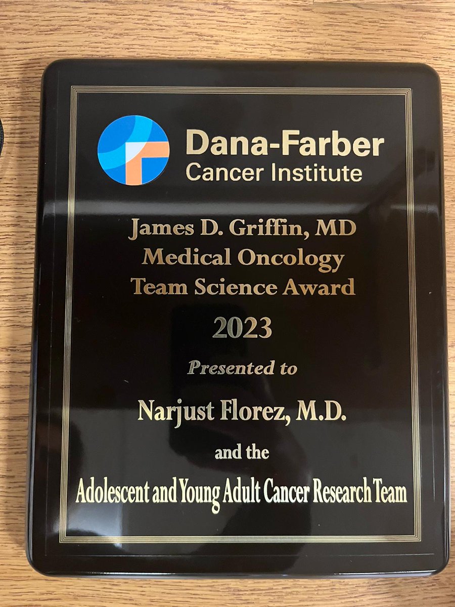 🏆Congratulations to Dr. @NarjustFlorezMD on winning the @DanaFarber #MedicalOncology Team Science Award for her phenomenal work with the Adolescent & Young Adult Cancer Research Team‼️✨✨👏👏 @DanaFarberNews #florezlabawards #florezlab #excellence