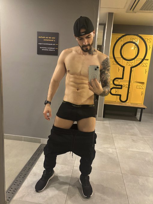 F&oacute;tico despu&eacute;s del entrenamiento 📸 https://t.co/zHKvuD14eh<a href="/tag/lucymendez"class="tags"><span>#lucymendez</span></a>