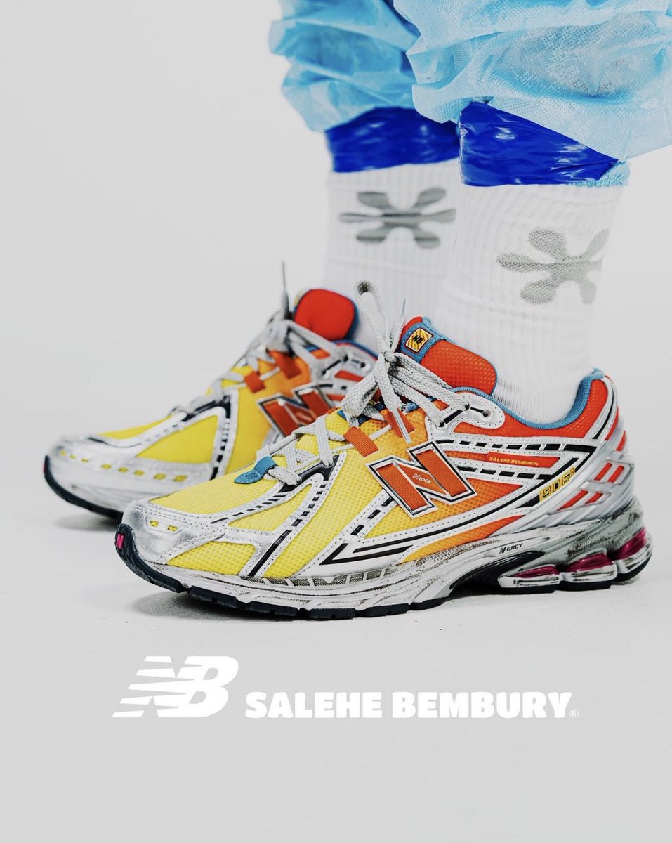 Outlander Magazine tweet media