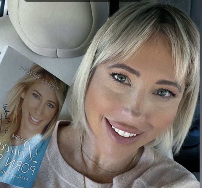 I love signing and sending out my books 📚 to you! https://t.co/wseWeMIVAv RT https://t.co/BHd86Rz61F<a href="/tag/champs"class="tags"><span>#champs</span></a>