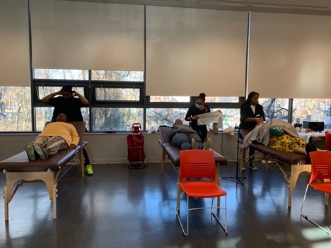 DCDPR's tweet photo. Today, Seniors at Marvin Gay Rec Center got to GLOW into the New Year with #SeniorSpaDay, including pedicures, massages, and FUN! #MoreThanRec #AgeFriendlyDC #SeniorsMatter https://t.co/FcR6eJj64U
