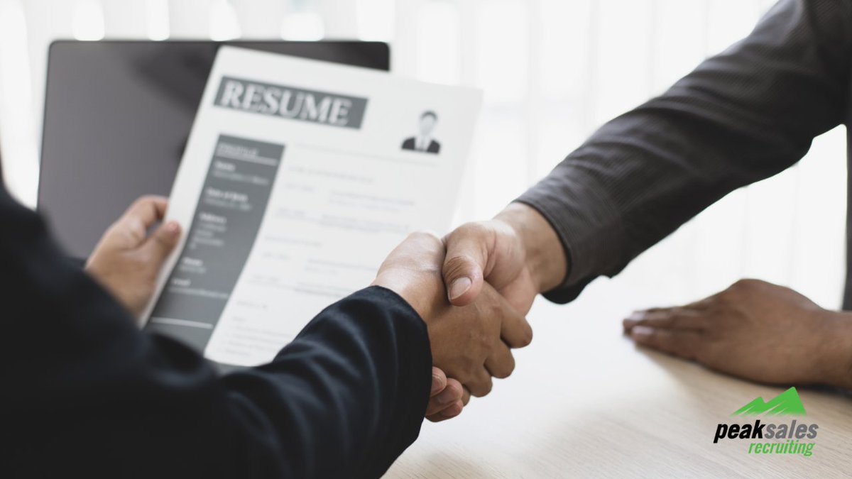 Navigating counter-offers?

Our blog shares strategies to secure top talent effectively. 💪 #HiringStrategy #TalentRetention #CounterOffer

rb.gy/zdp0lm