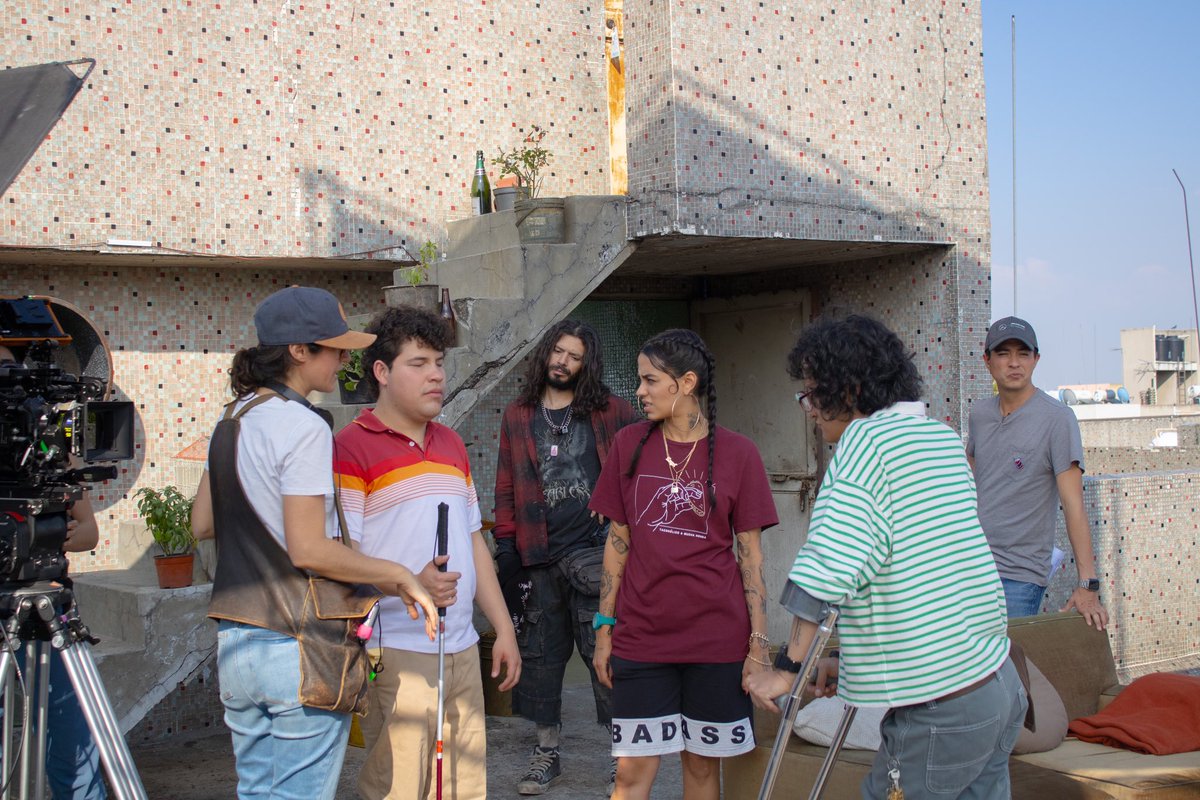 ¡Que mejor manera de empezar el año que ver que llevamos 2 meses en el top 10 de <a href="/NetflixLAT/">Netflix Latinoamérica</a> !

Agradecemos a todos nuestros seguidores por su apoyo continuo, ¡y estamos ansiosos por llevarlos a una nueva aventura en la próxima temporada!