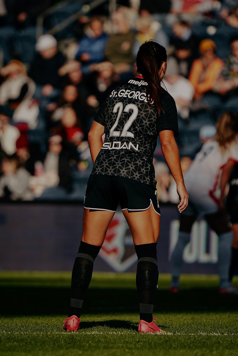 biancastgeorges's tweet photo. To Chicago:

The place that drafted me, believed in me, and pushed me to a greater version of myself - I want to thank you for everything.

Thank you to the coaching staff for embracing my style of play and to the red stars organization for working tirelessly behind the scene https://t.co/WFjXjDbWEw