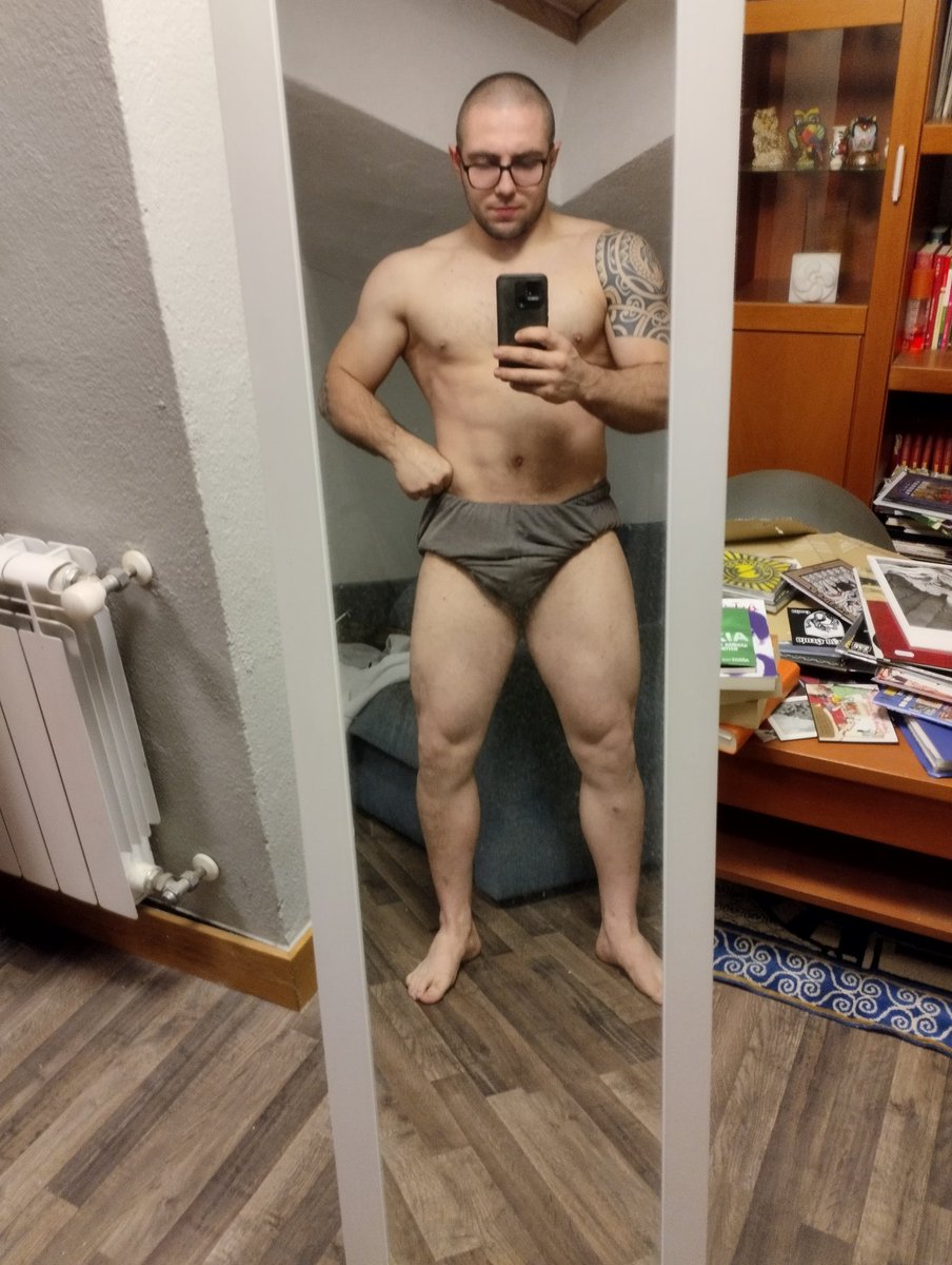 unai_goitia's tweet image. Oin 94 kg eta oindala urtebete 87kg