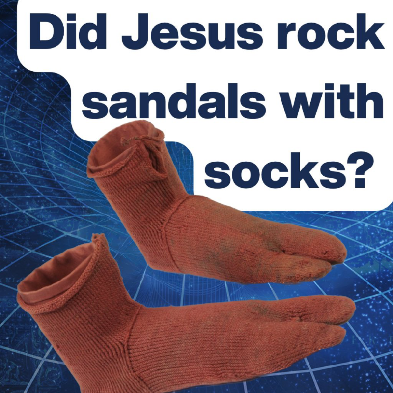 BibleTimeMach's tweet photo. There's so much we get wrong about clothing and dress in the 1st Century. Did Jewish people dress differently than gentiles? No. Did most men have long hair and beards? No. Did Jesus and the disciples rock sandals with socks? Yes! @DrKatieTurner dispels 1st-Century fashion myths.