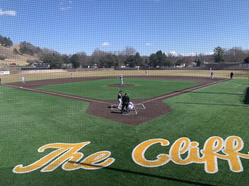 kaden_allred's tweet photo. Here’s to the next chapter! I am excited to announce my commitment to play baseball and attend Briar Cliff University next year. See you at The Cliff.🐴⚡️ https://t.co/lwhCJT87Iq