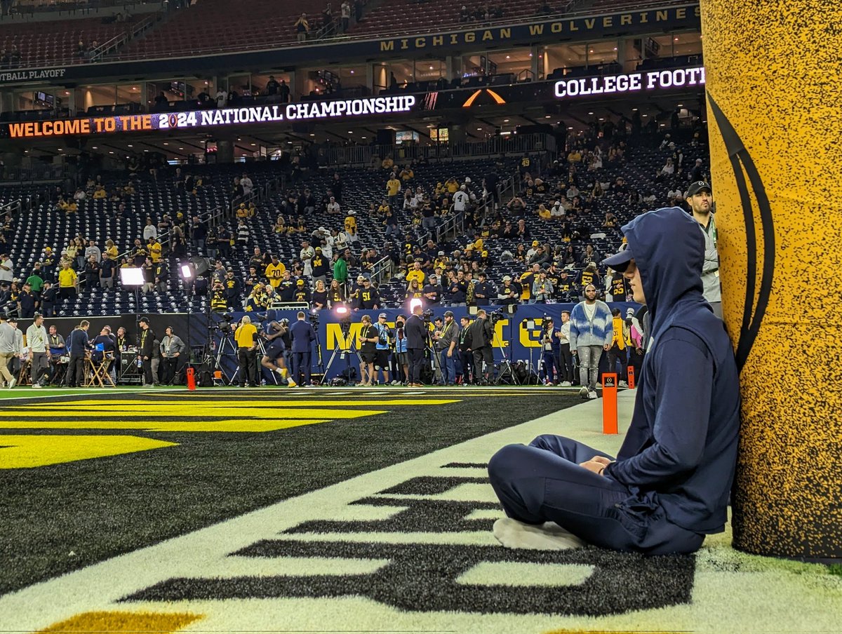 J.J. McCarthy and a pregame moment of zen before the CFP National Championship
