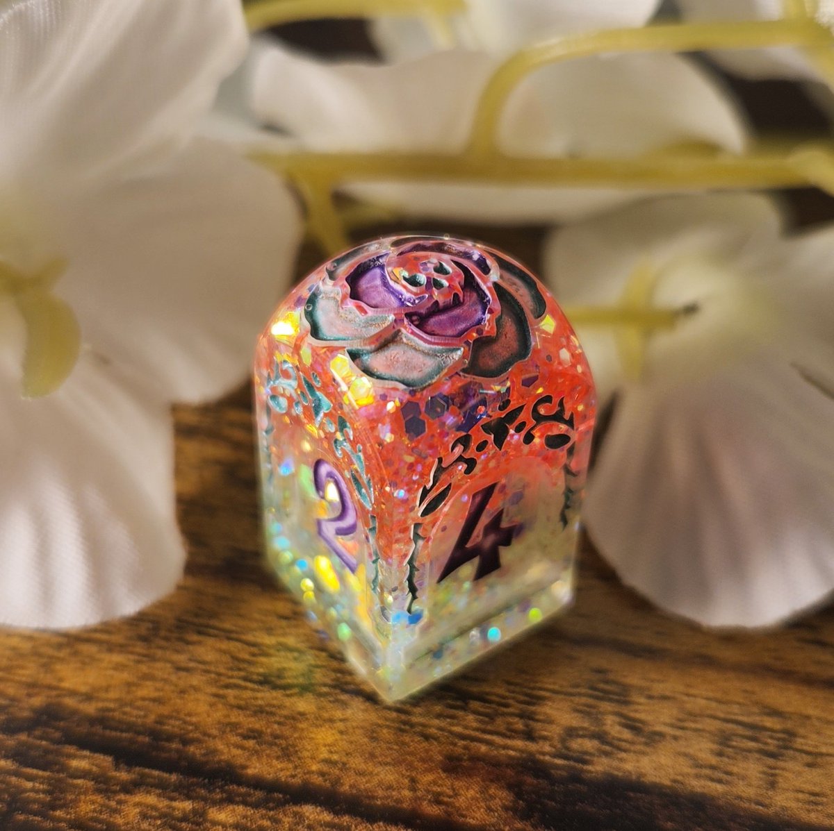 NaevisOddities's tweet photo. I'm back- though no idea how long! Here are a few things I've had in the works! Feel free to follow me on Instagram, FB, or TikTok for regular posting. ##handmadedice #ttrpgcommunity #resinart #dicemaker https://t.co/WFK5AglCCi