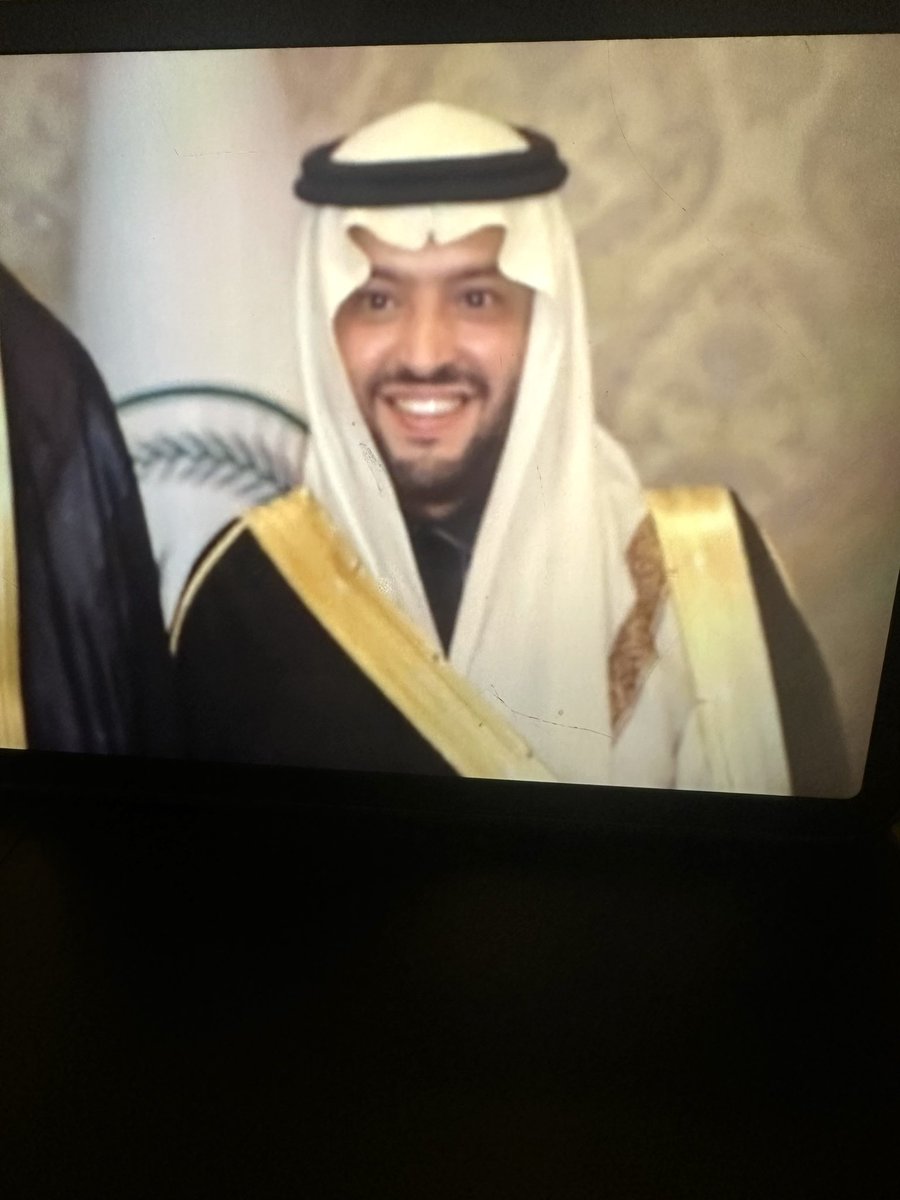 bui7x's tweet photo. الأيام تمر ومرّ فراقك لايمر 

قد أكمل فقيدي عامه الاول تحت الثرى مرت سنة على وفاته  وكأنني بالأمس فقدتة ، وما زال الحزن على فراقة لايقل ، رحم الله وجهاً وضحكة لاتغيب وبسمة لا تُنسى ، 
الاهم انر قبر والدي واجعل جنة الفردوس 
مسكنه واجمعني به في الجنة💔 https://t.co/0hZjtBfopY